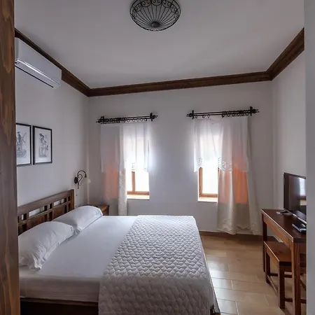 Gorica 3* Berat