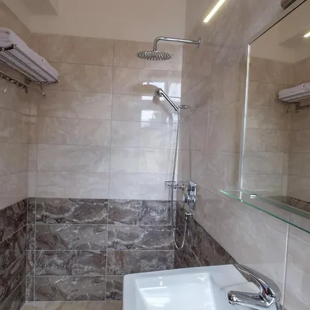 Gorica Bed & Breakfast Berat